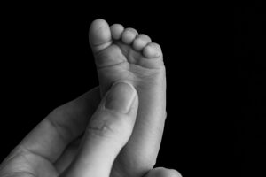 Cómo sacar fotos a bebés recién nacidos en casa